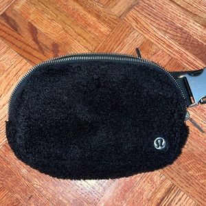 Lululemon Fanny pack